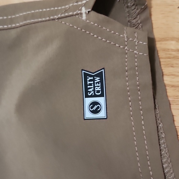 Salty Crew Boardshorts Beacon 2 Elastic  -Sand Size Small - Picture 5 of 11